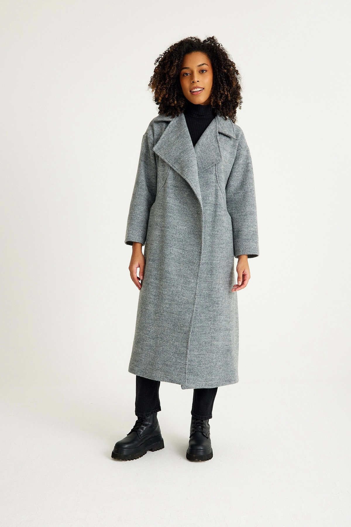 Qanu Alisa Kaban Gri