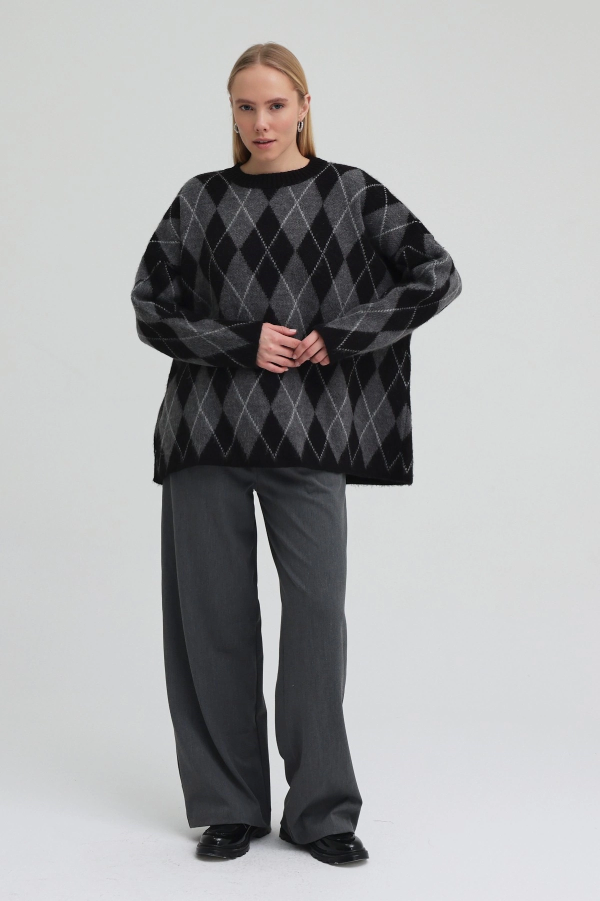 Qanu Argyle Triko Kazak Siyah  - Tesettür Giyim