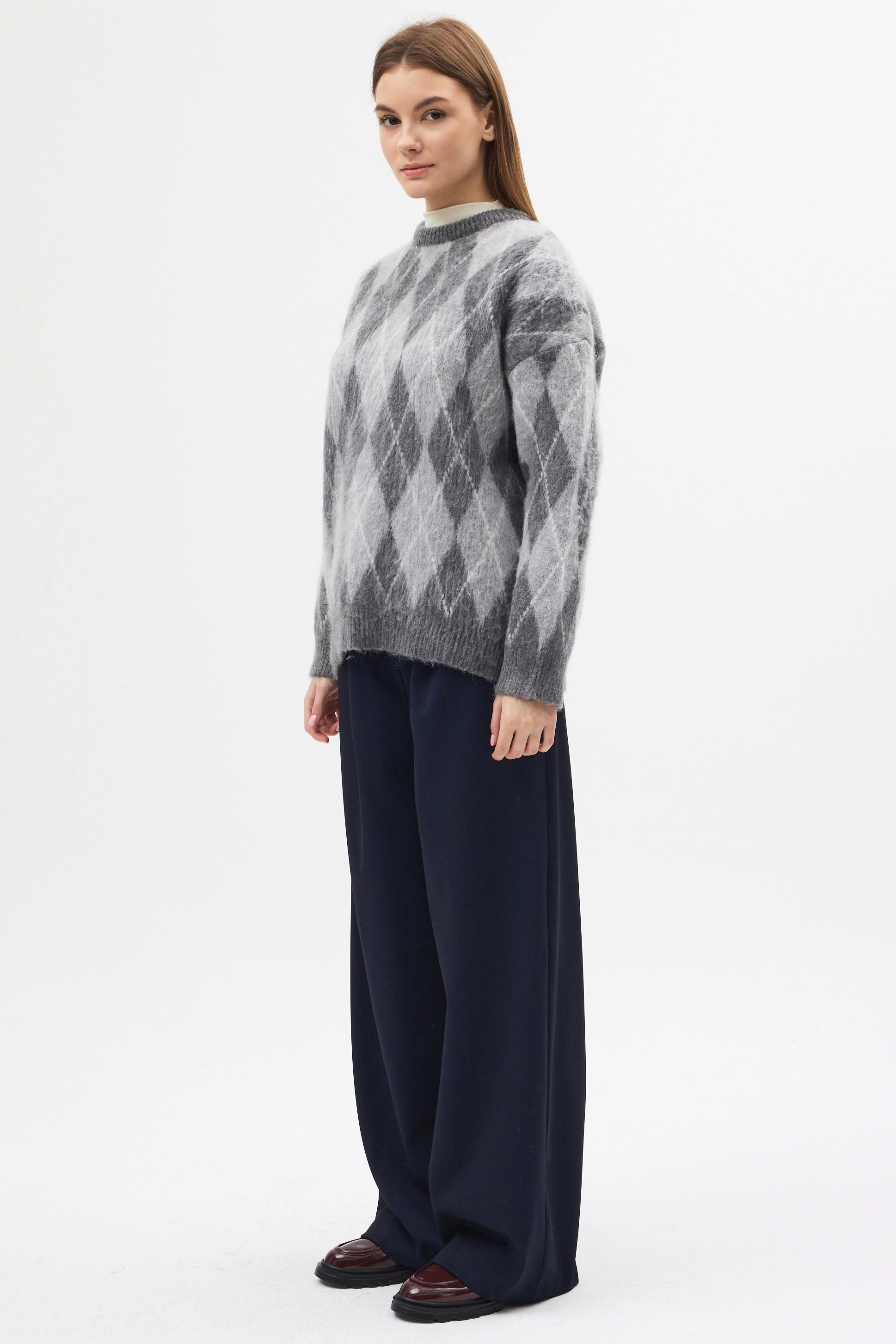 Qanu Baklava Desen Kazak Gri - Tesettür Giyim