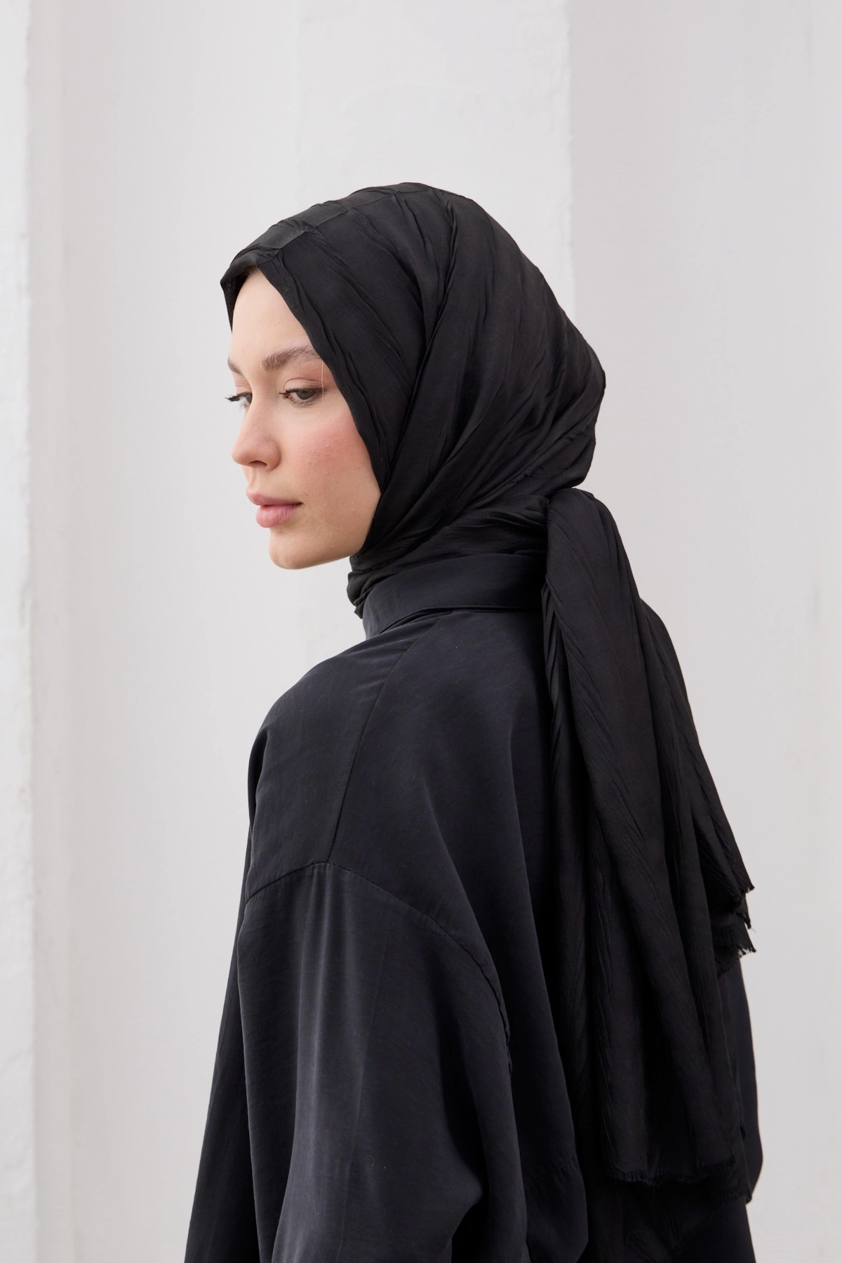 Qanu Bambu Pilise Şal Siyah  - Tesettür Giyim