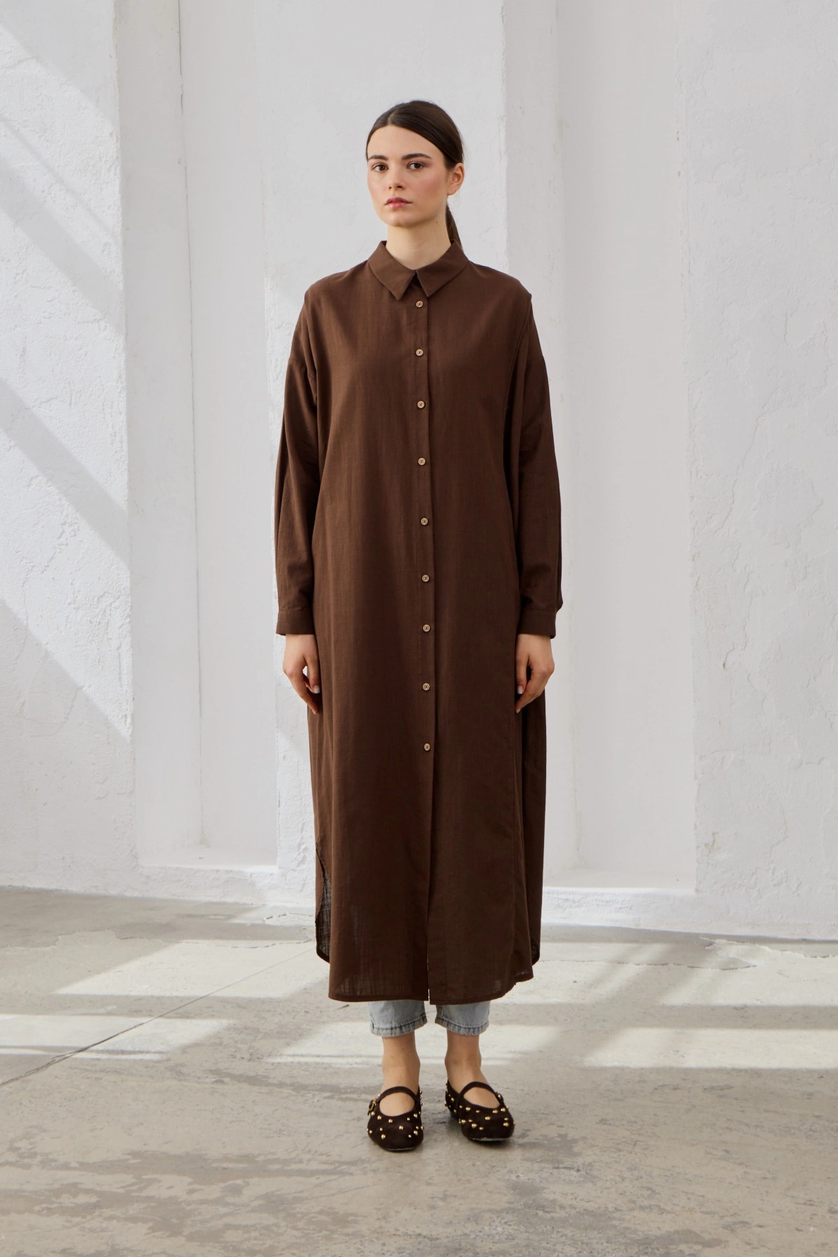 Qanu Biye Detaylı Pamuklu Gömlek Kahverengi