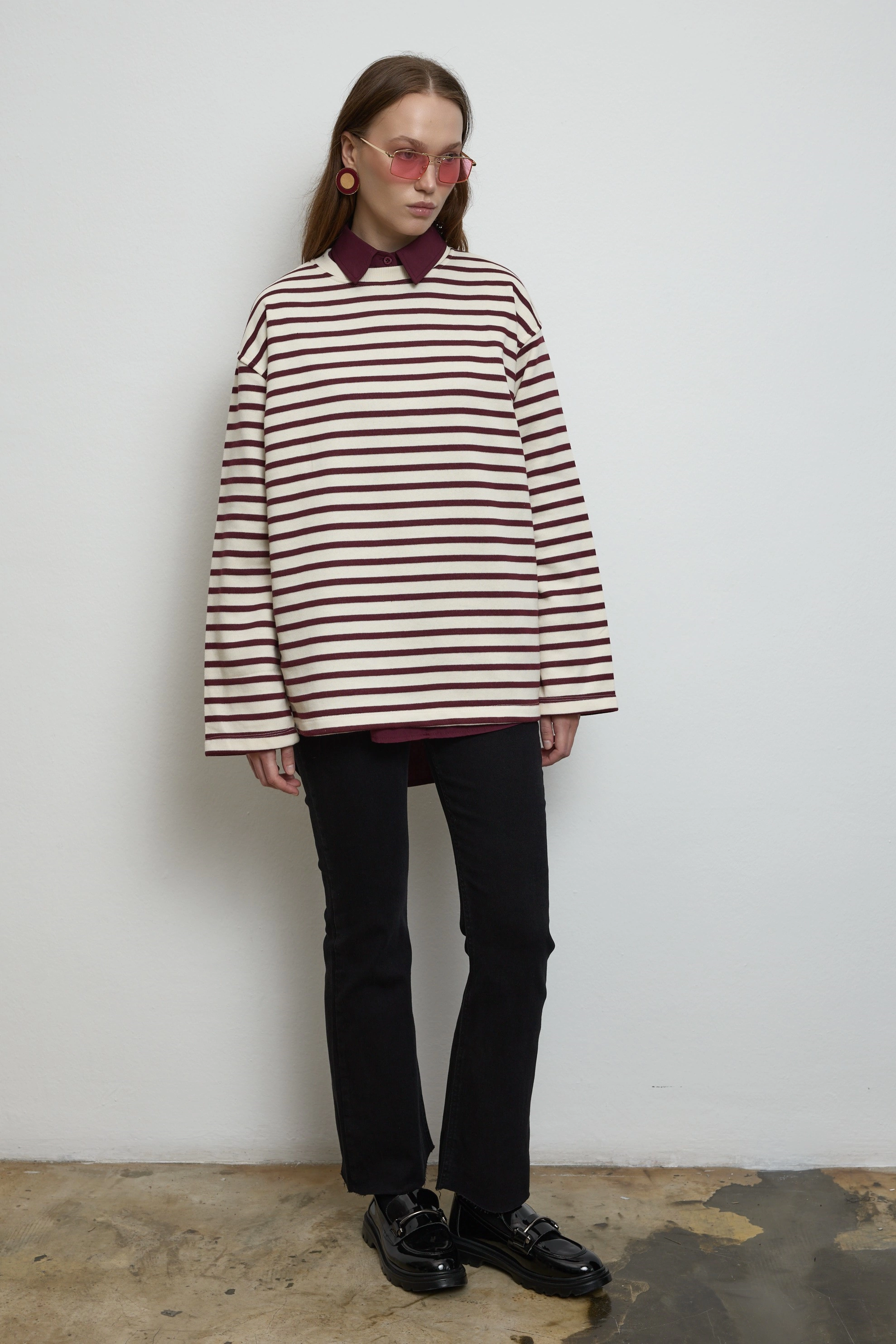 Qanu Çizgili Kısa Sweatshirt Bordo