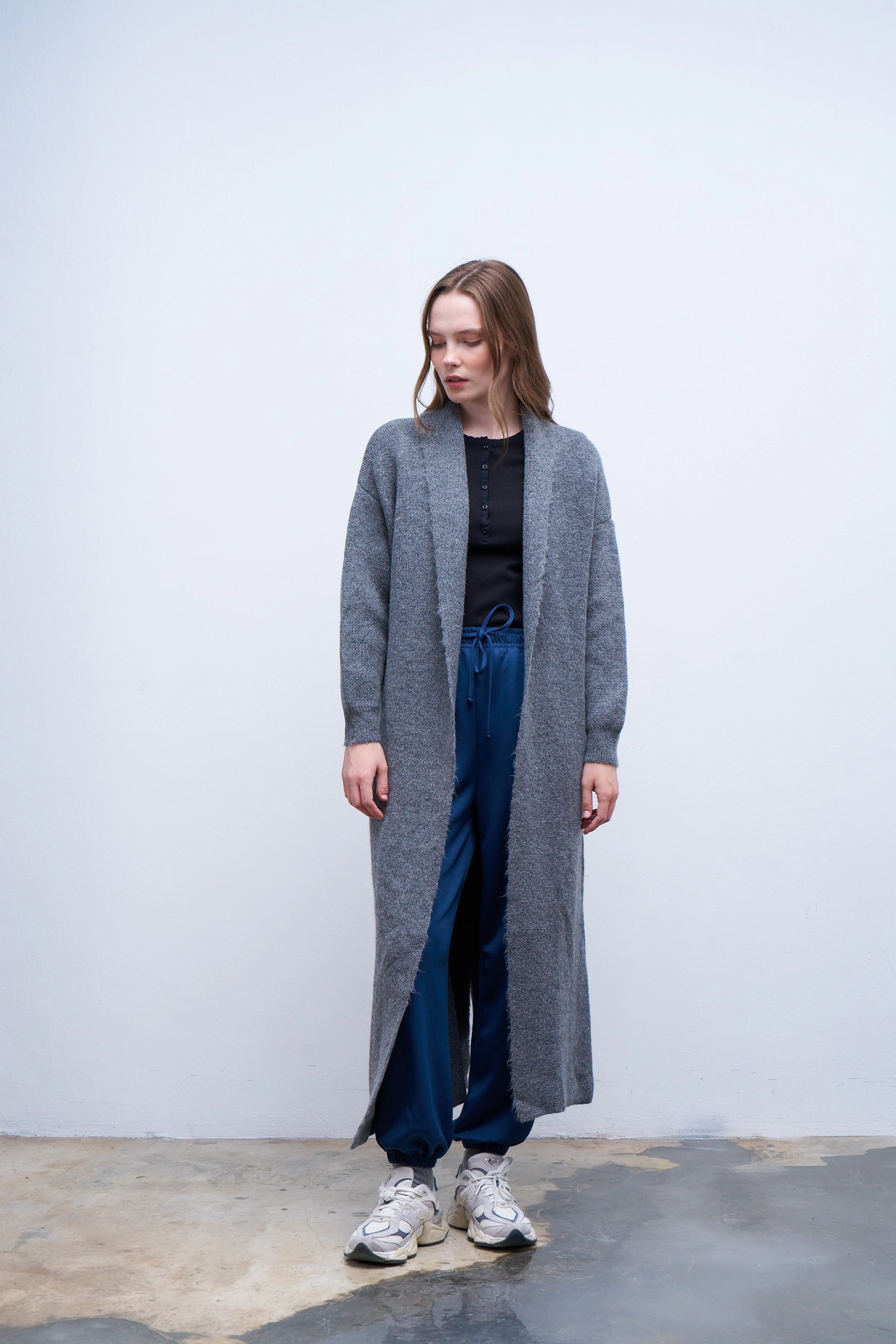 Qanu Dikişli Uzun Hırka Gri 