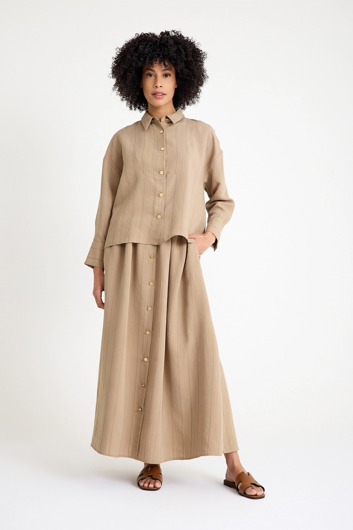 Qanu Düğmeli Etek Takım Vizon 