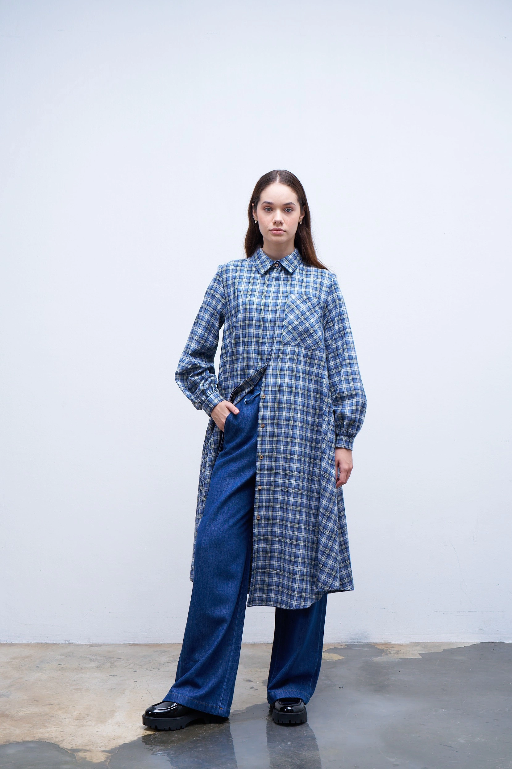 Qanu Ekose Volanlı Gömlek Mavi 