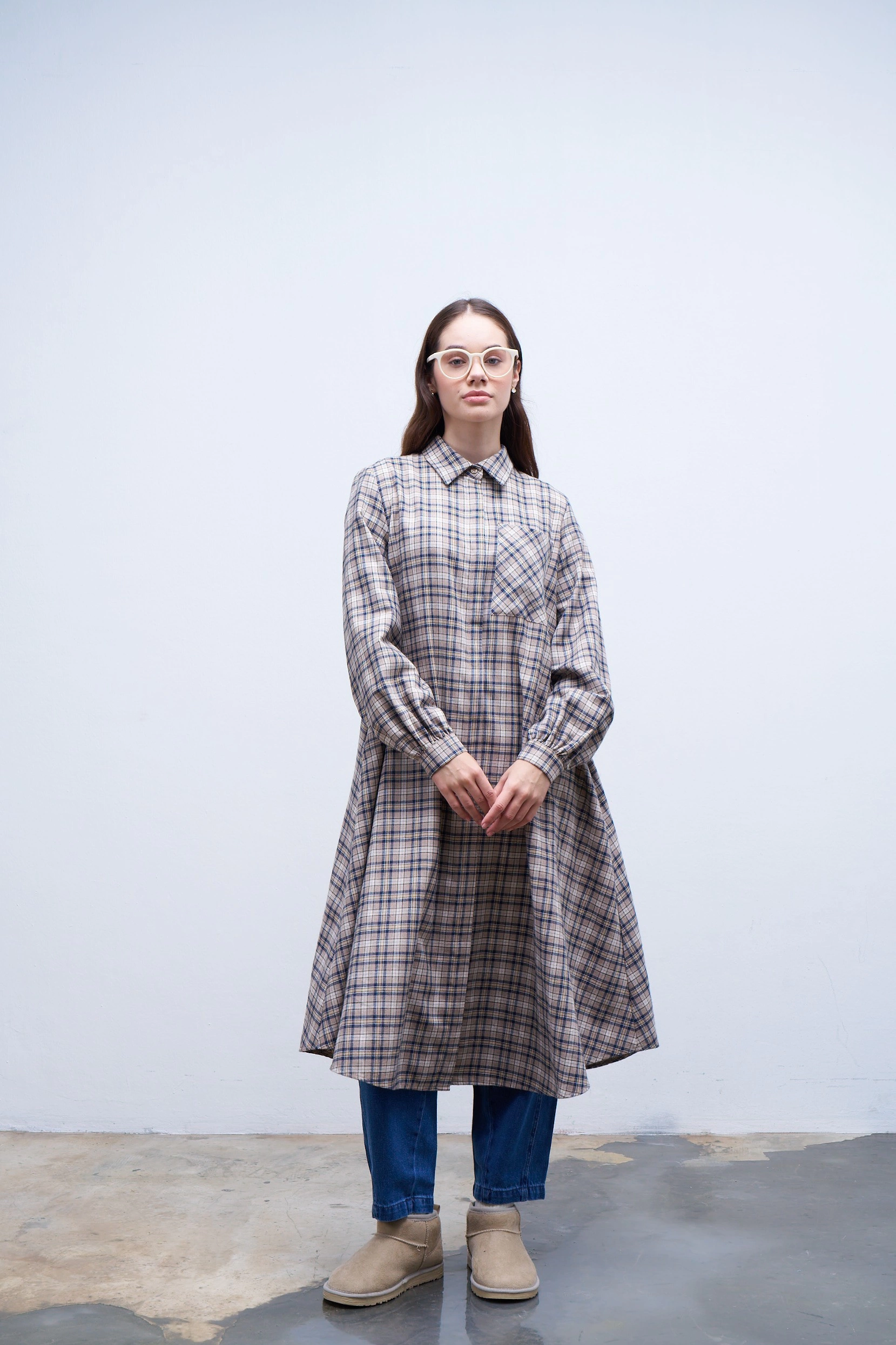 Qanu Ekose Volanlı Gömlek Vizon 