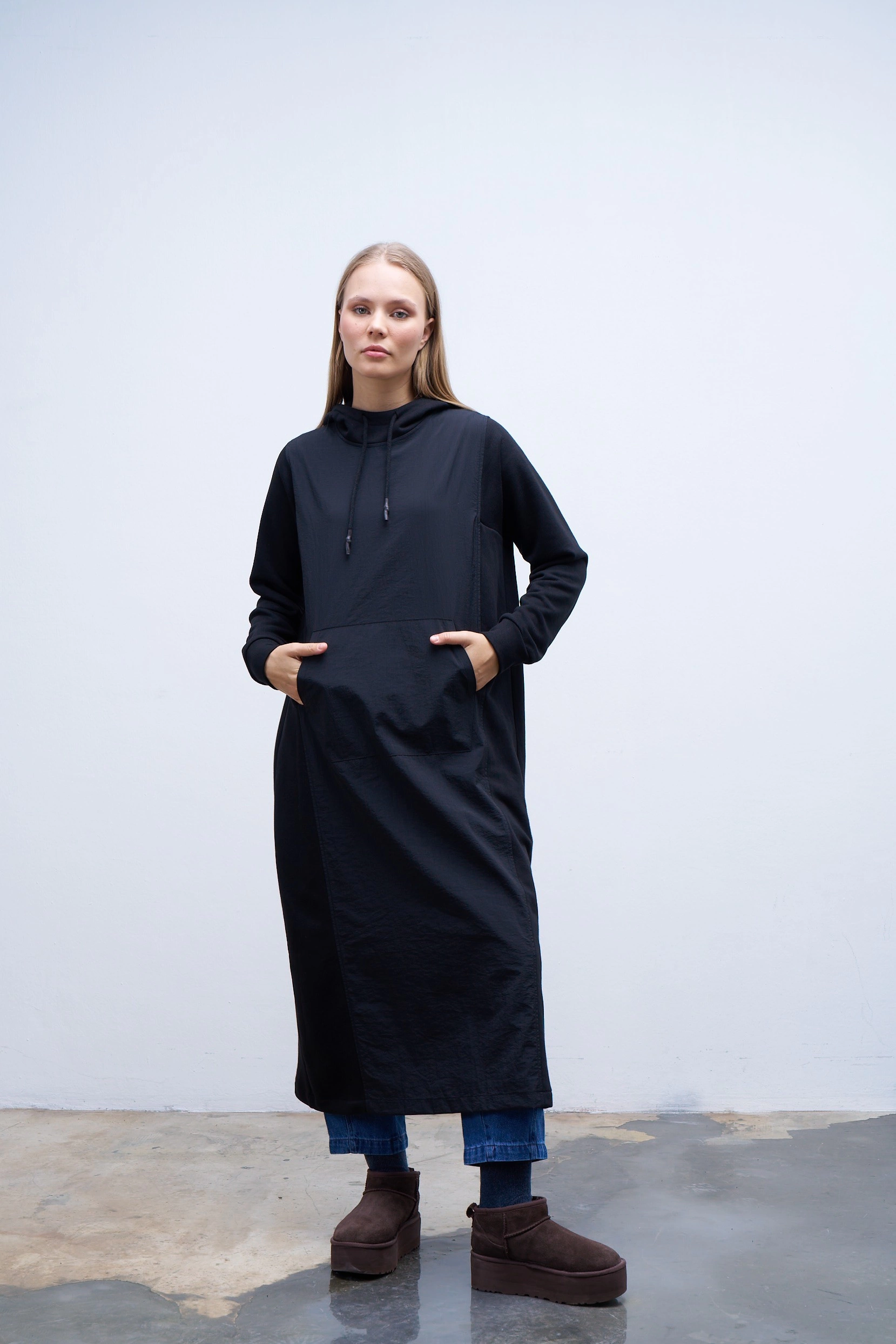 Qanu Garnili Uzun Sweatshirt Siyah  - Tesettür Giyim