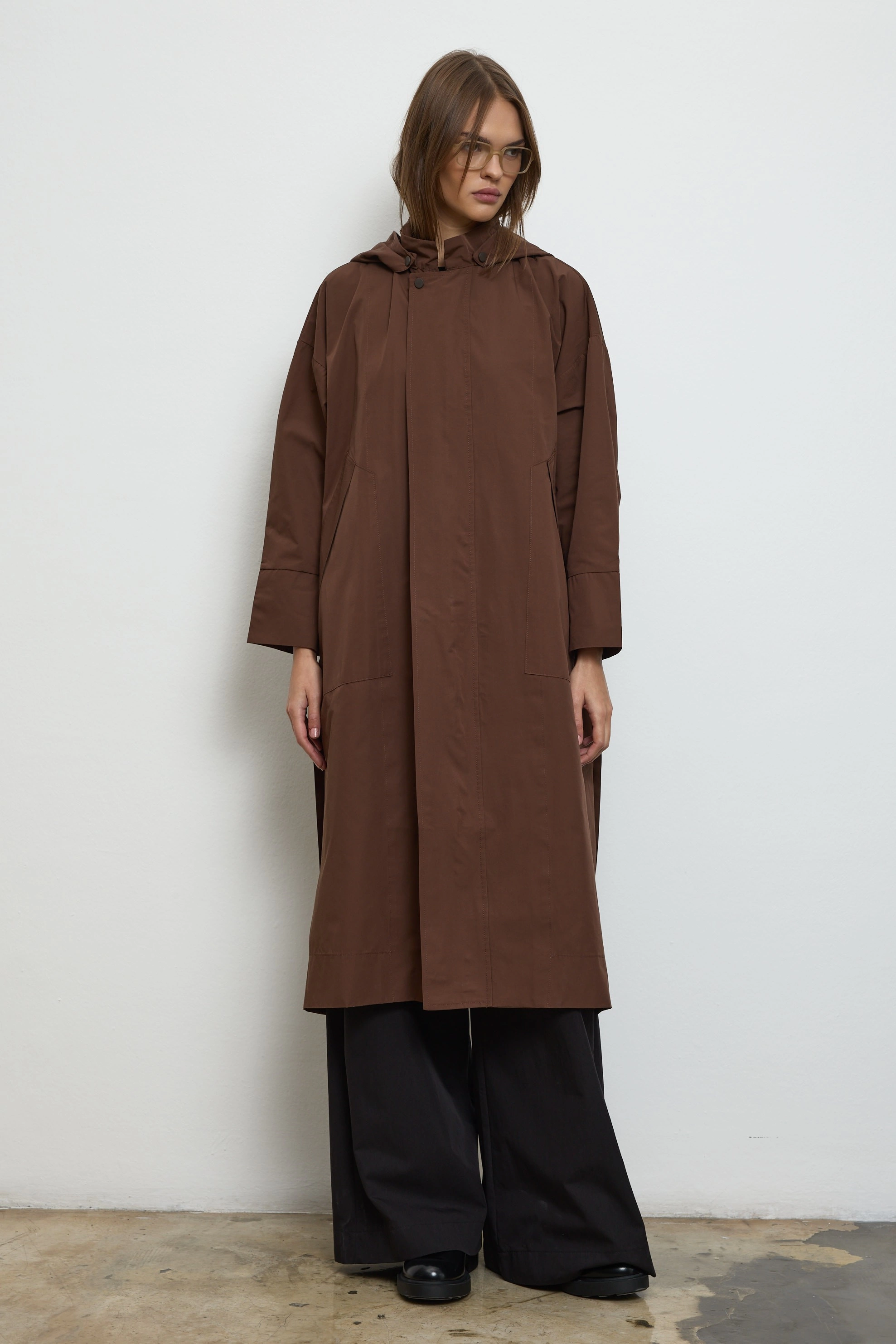 Qanu Kapüşonlu Oversize Yağmurluk Kahverengi