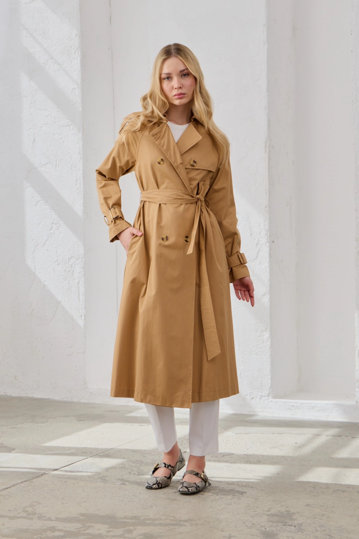 Qanu Klasik Trençkot Camel 