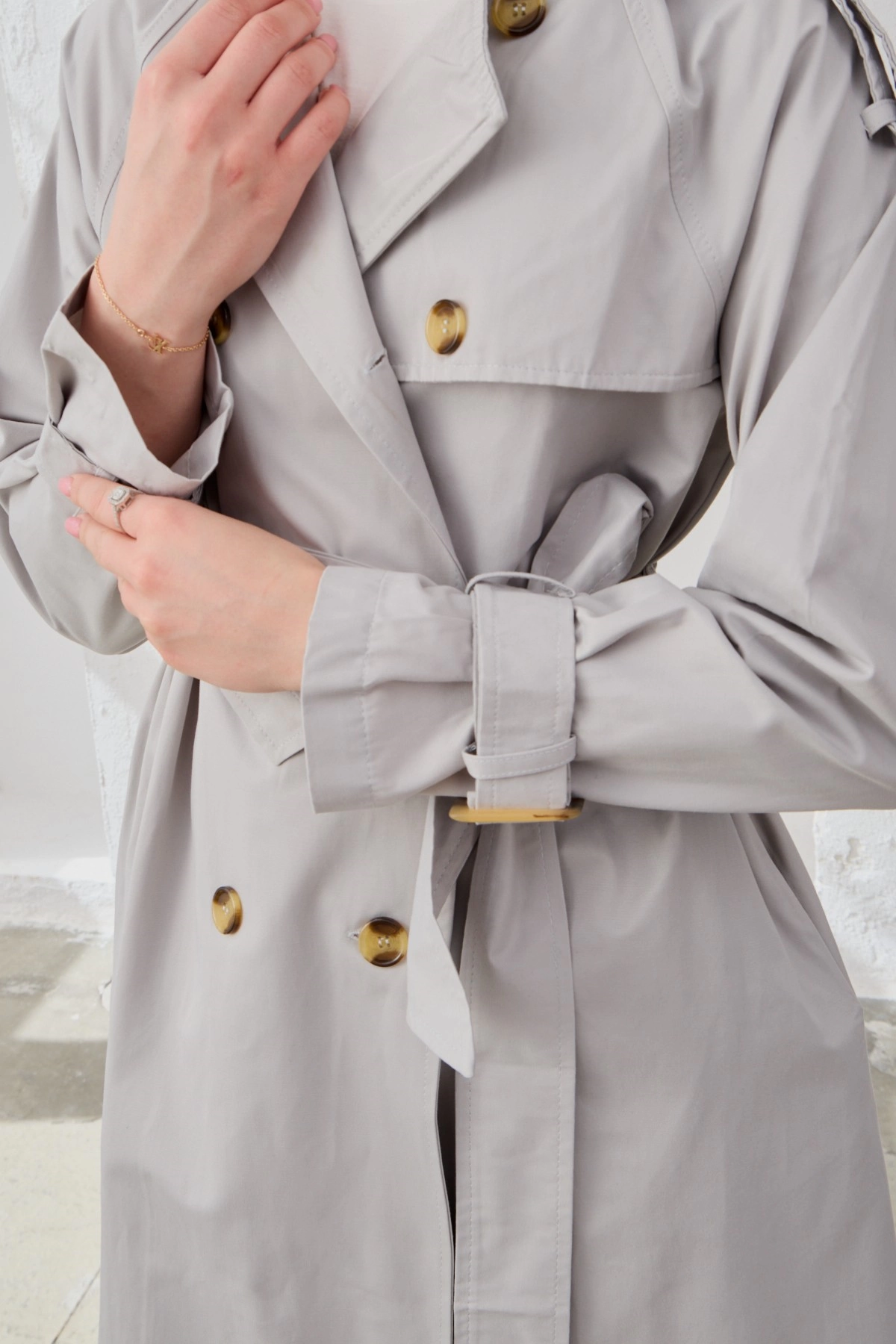 Qanu Klasik Trençkot Gri