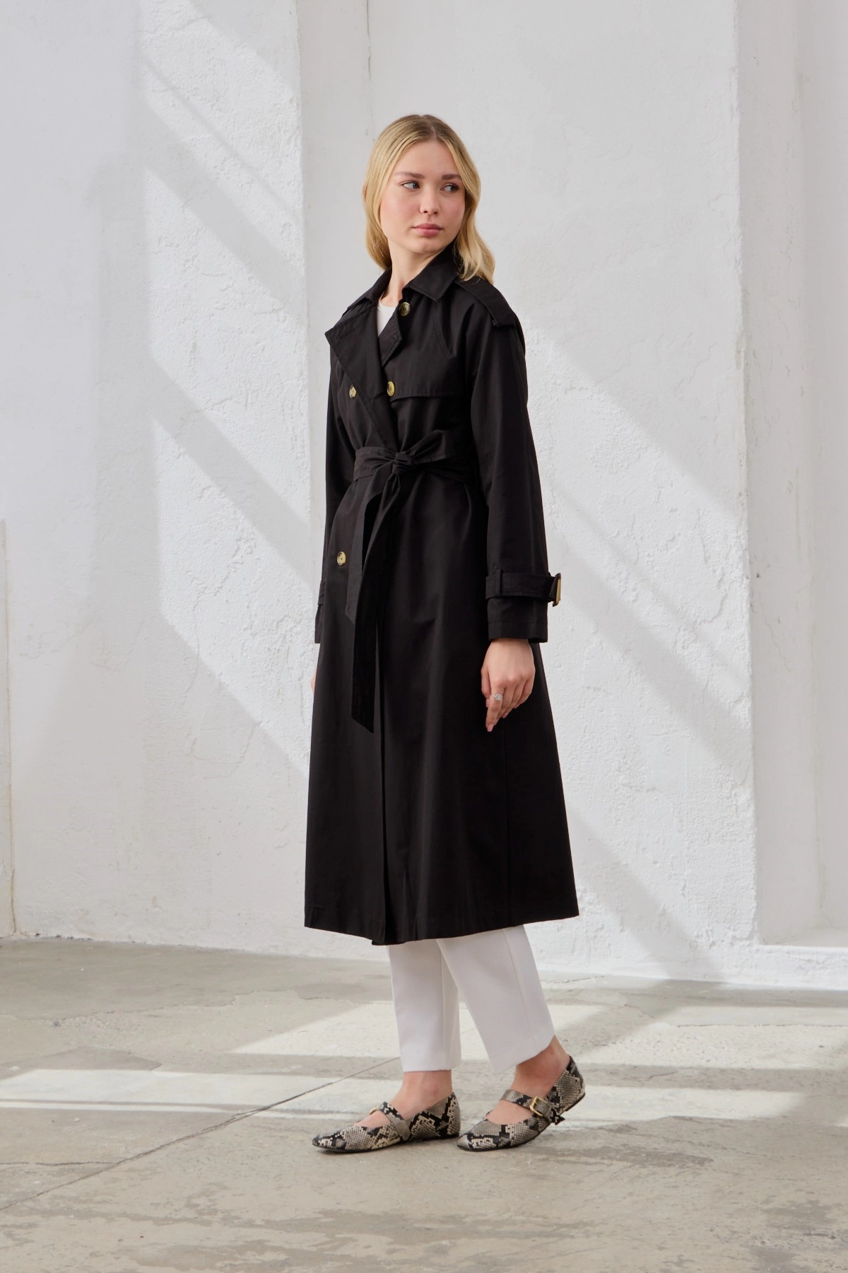 Qanu Klasik Trençkot Siyah 