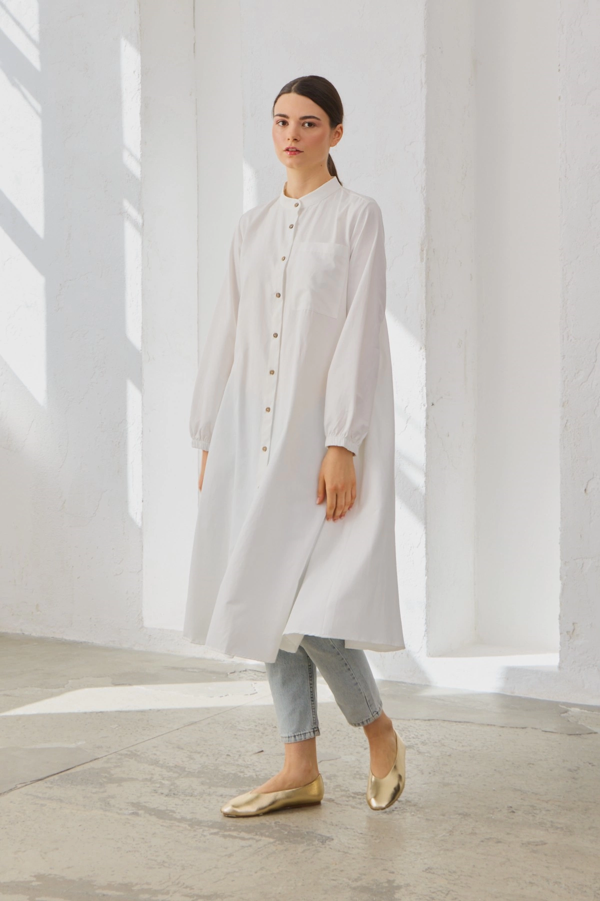 Qanu Kolu Lastikli Basıc Gömlek Beyaz