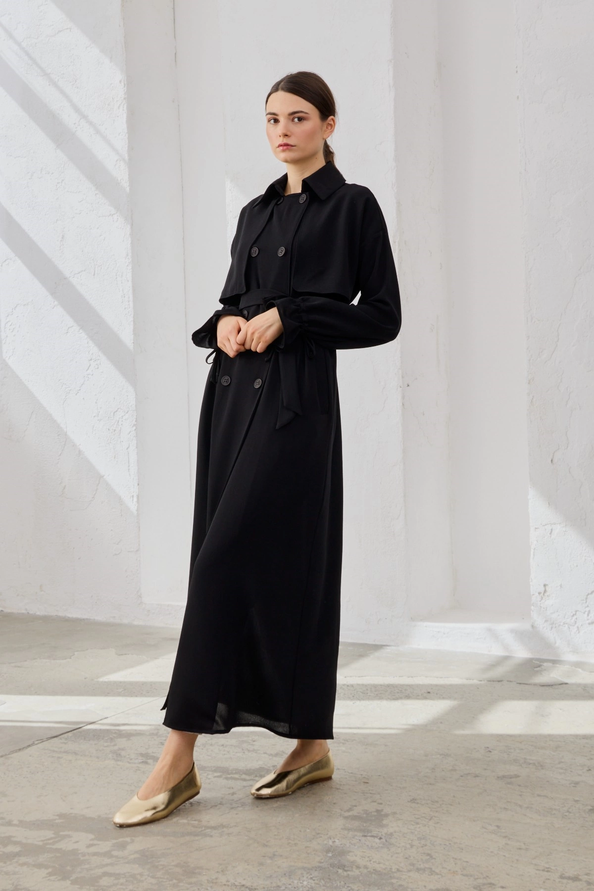 Qanu Kuşaklı Ferace Siyah  - Tesettür Giyim