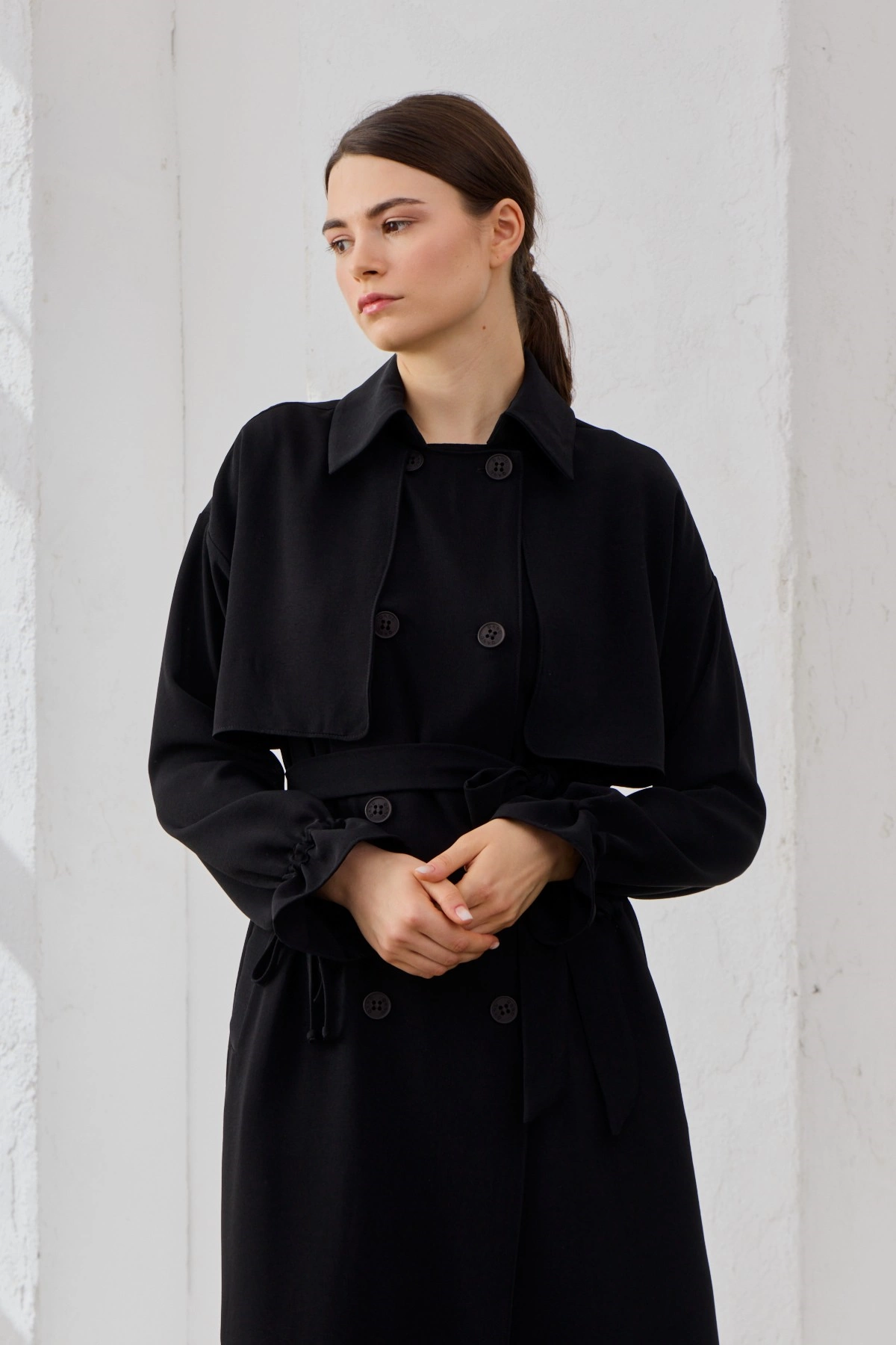 Qanu Kuşaklı Ferace Siyah  - Tesettür Giyim