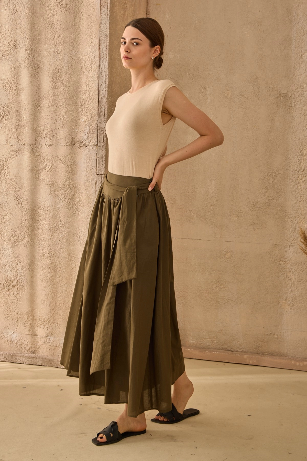 Qanu Kuşaklı Vual Etek Haki