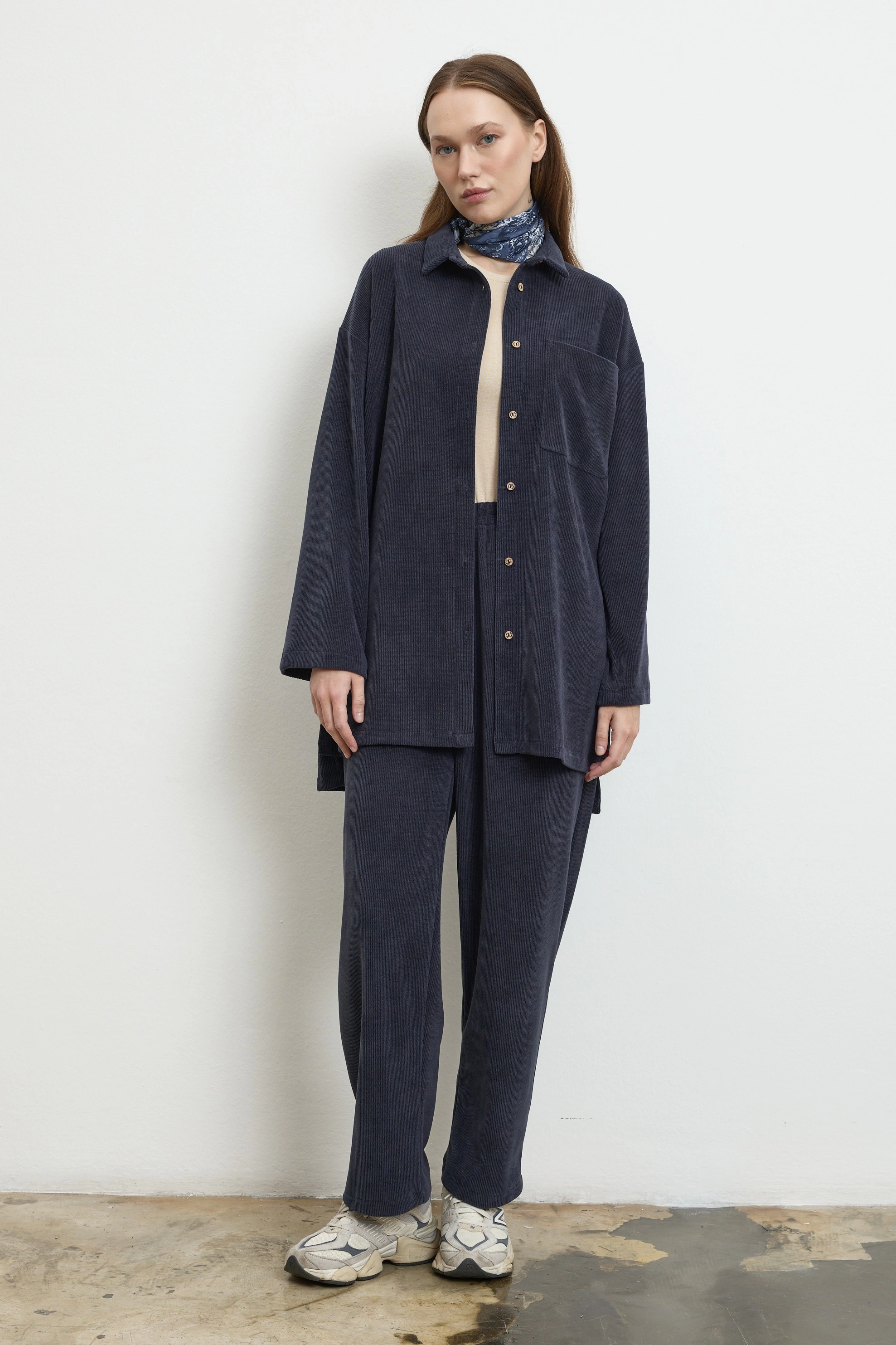 Qanu Lilora Kadife Takım Lacivert