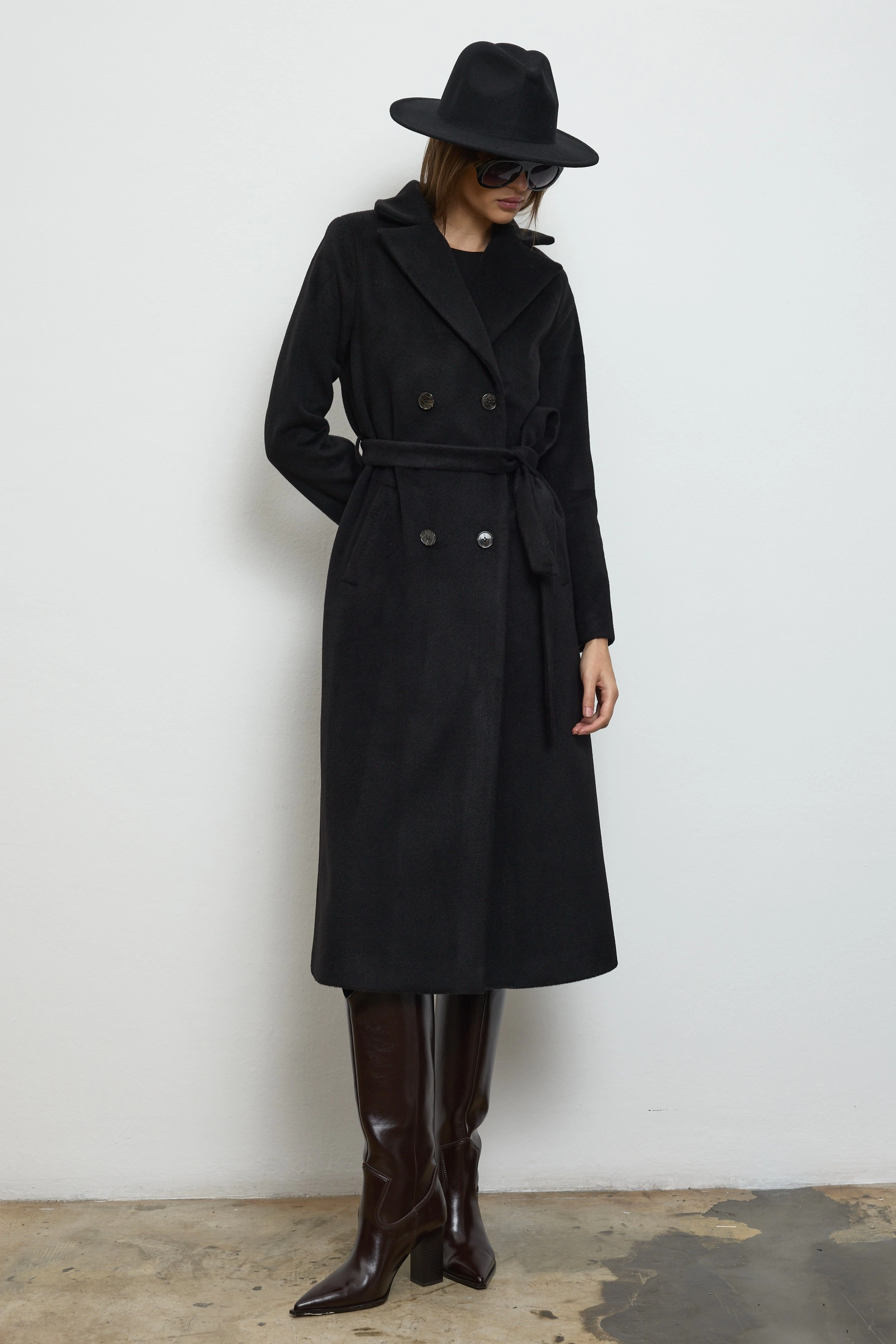 Qanu Lune Kaşe Kaban Siyah  - Tesettür Giyim