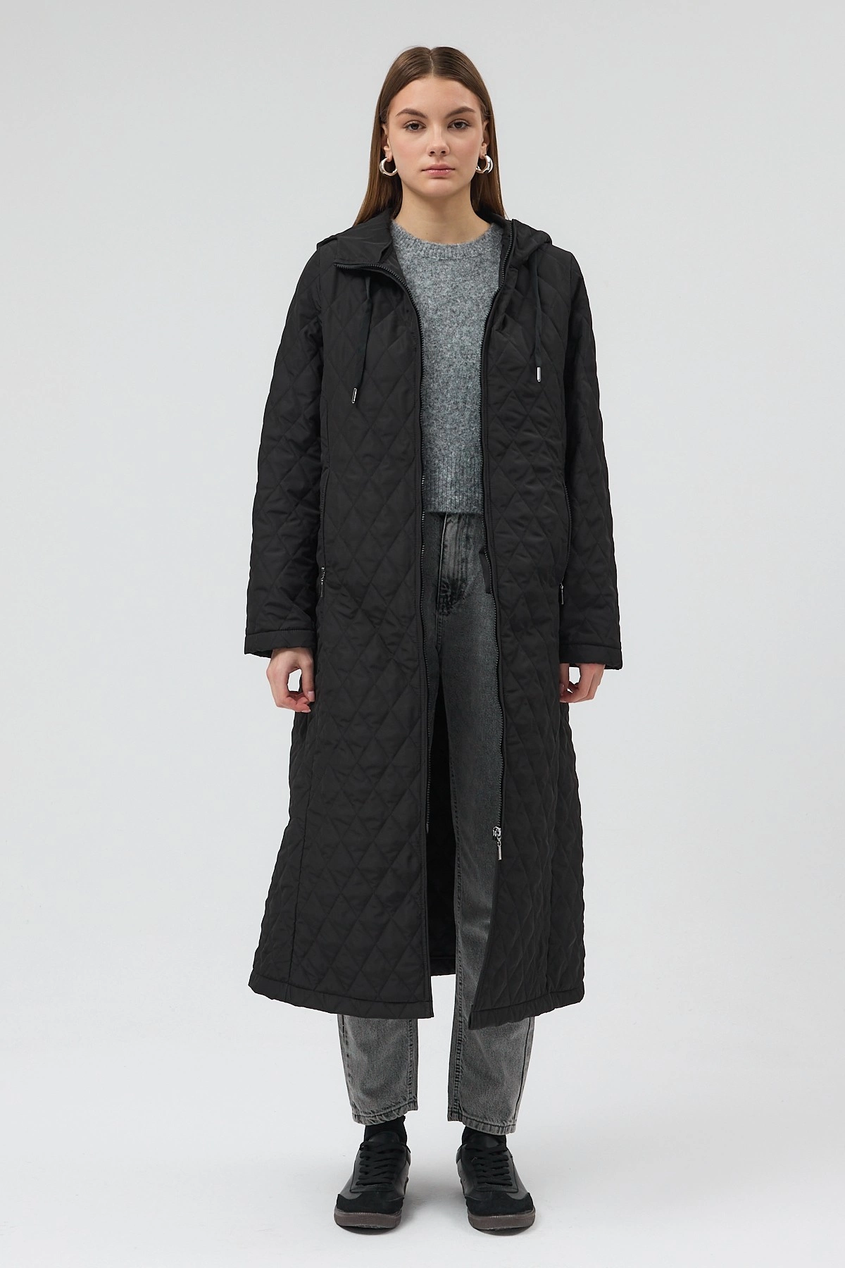 Qanu Premium Kapitone Mont Siyah