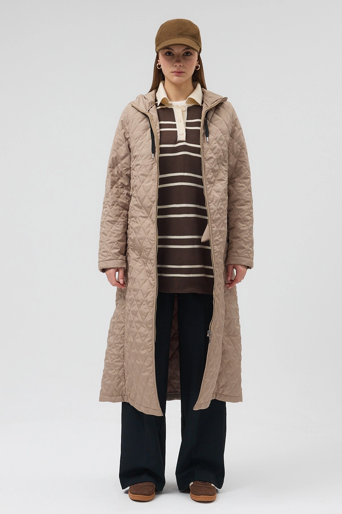 Qanu Premium Kapitone Mont Vizon - Tesettür Giyim