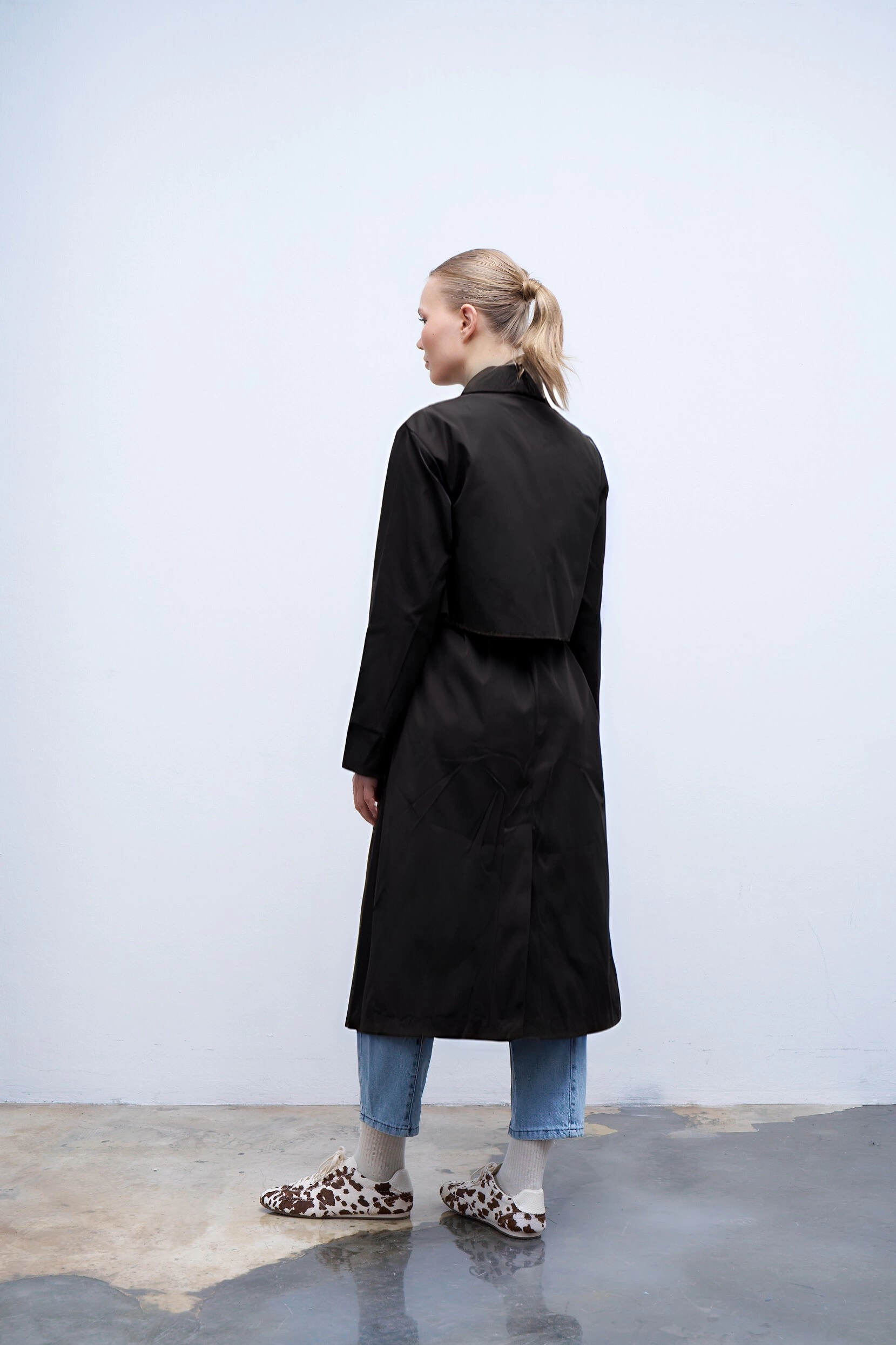 Qanu Rüzgarlıklı Trençkot Siyah  - Tesettür Giyim