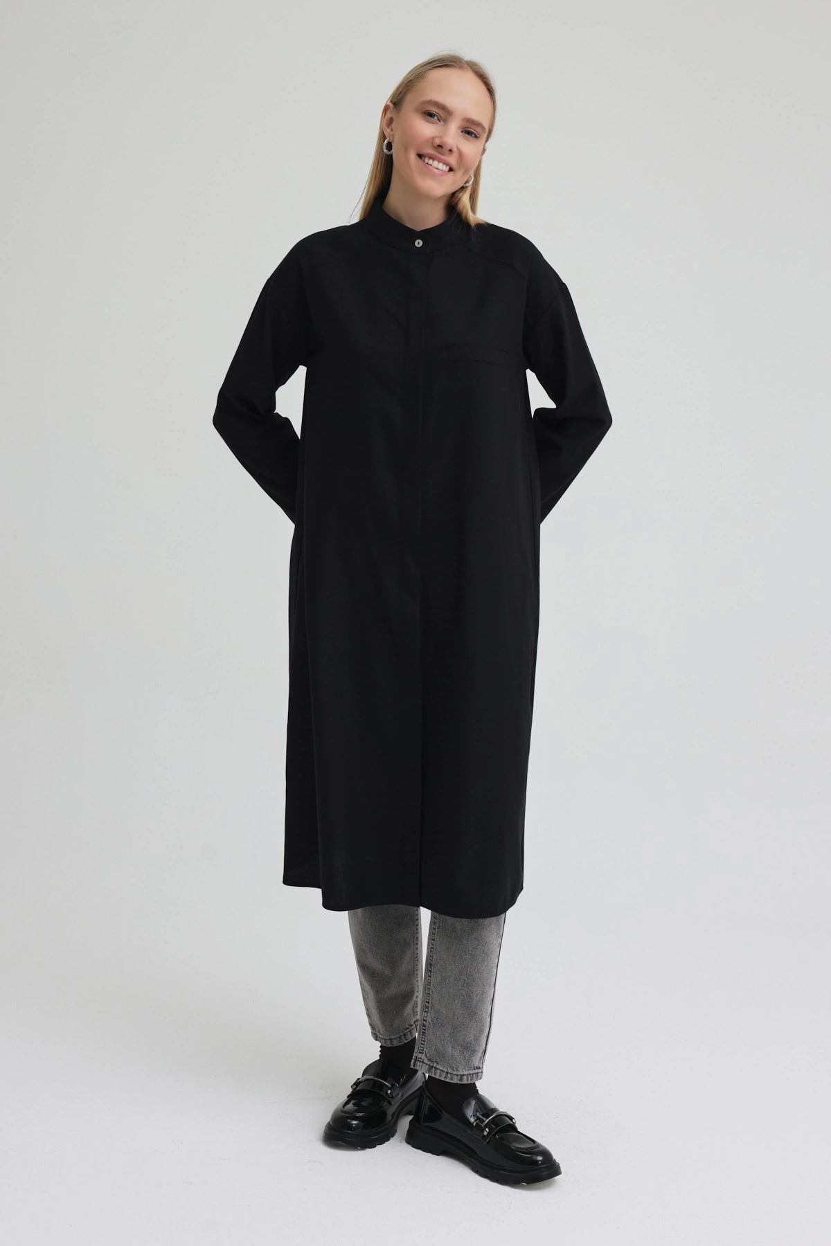 Qanu Tek Cepli Gömlek Siyah - Tesettür Giyim