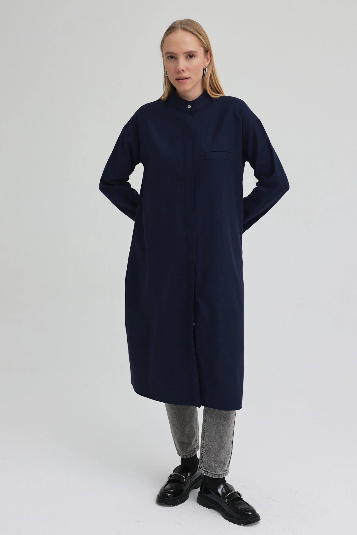 Qanu Tek Cepli Gömlek Lacivert  - Tesettür Giyim