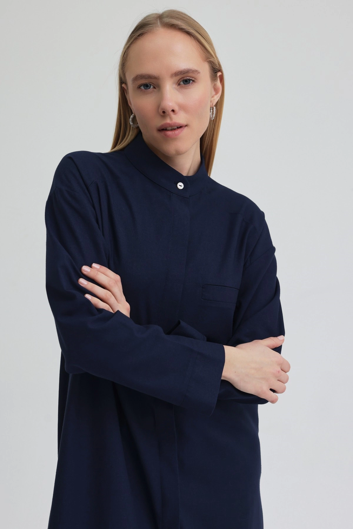 Qanu Tek Cepli Gömlek Lacivert  - Tesettür Giyim