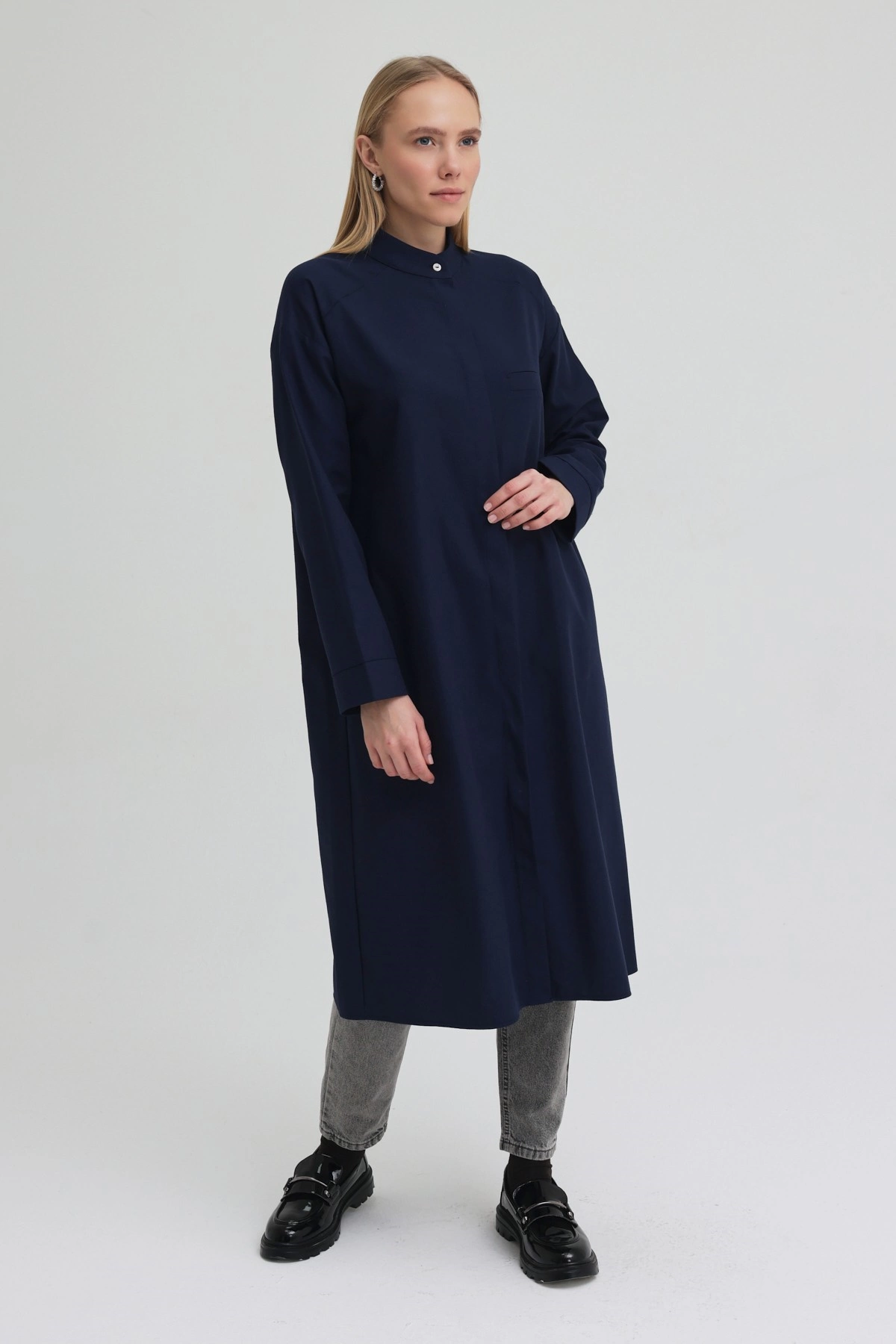 Qanu Tek Cepli Gömlek Lacivert  - Tesettür Giyim