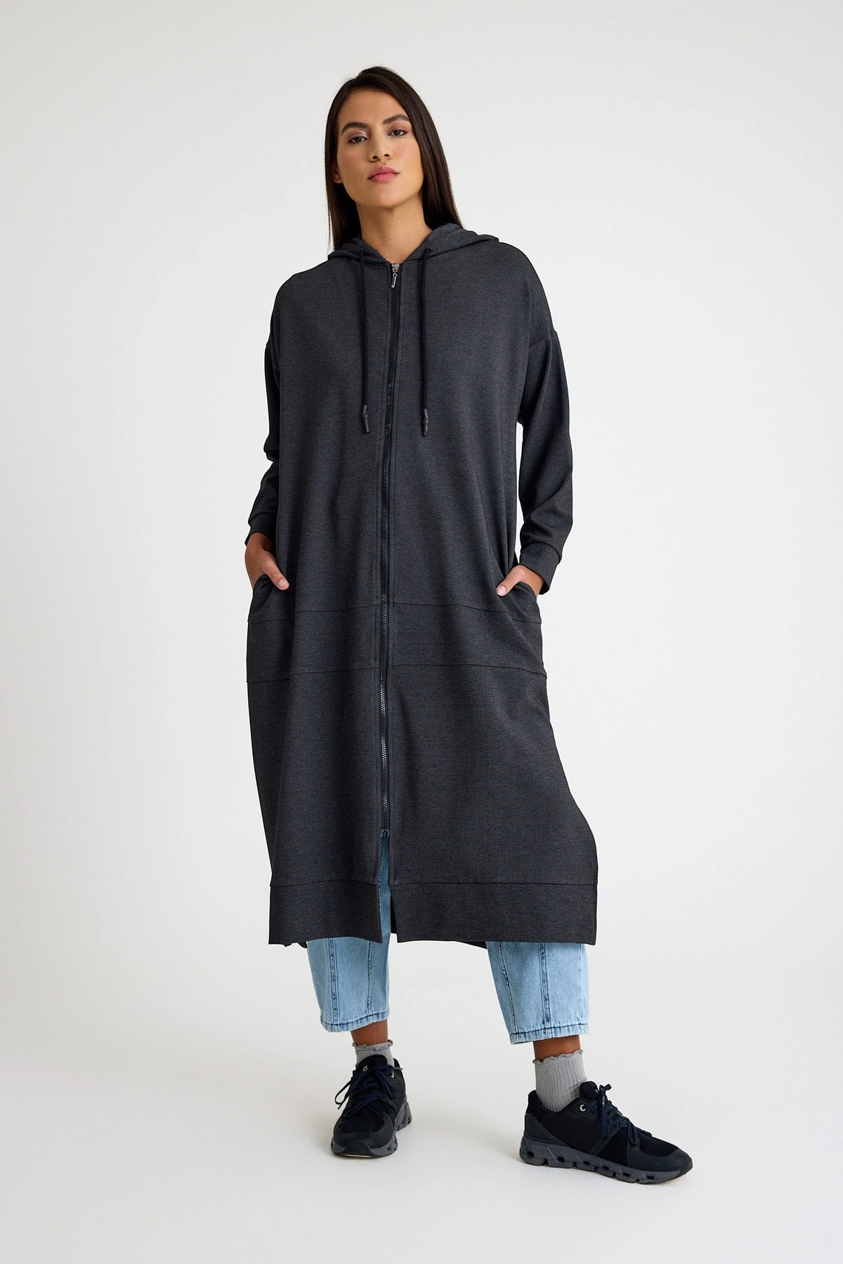 Qanu Uzun Fermuarlı Kap Gri