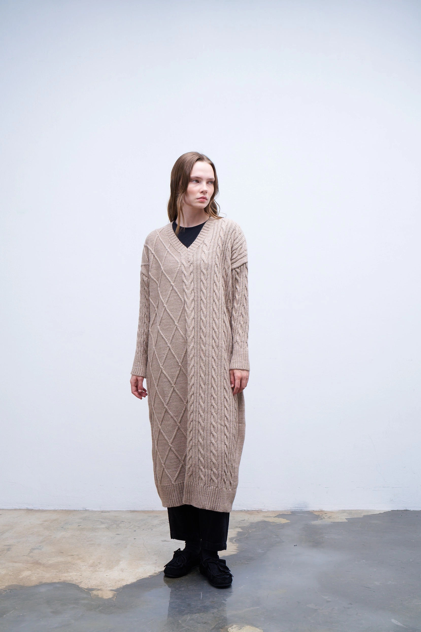 Qanu V Yaka Örgülü Triko Vizon   