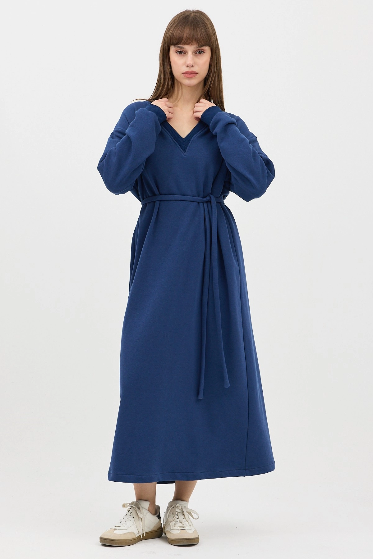 Qanu V Yaka Uzun Sweatshirt İndigo - Tesettür Giyim