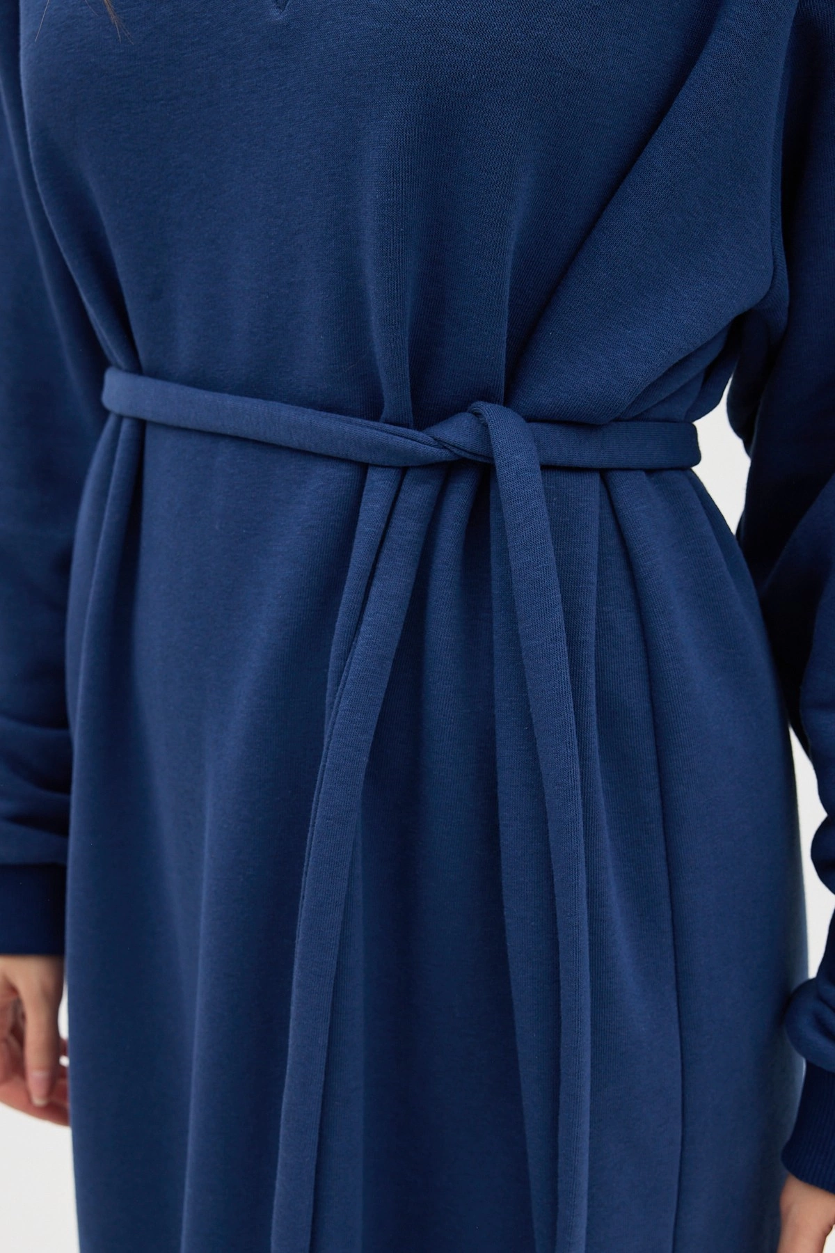 Qanu V Yaka Uzun Sweatshirt İndigo - Tesettür Giyim