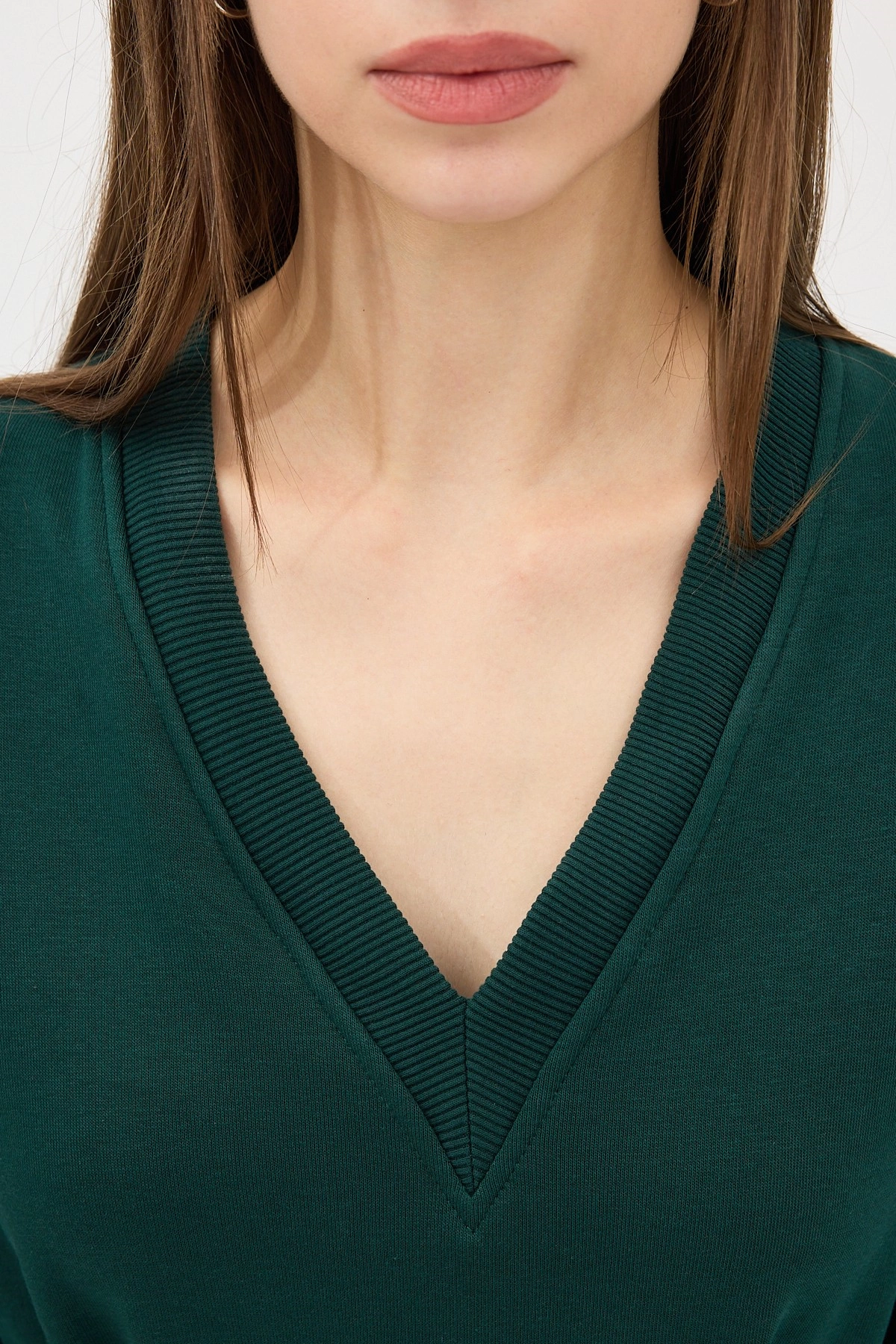 Qanu V Yaka Uzun Sweatshirt Yeşil - Tesettür Giyim