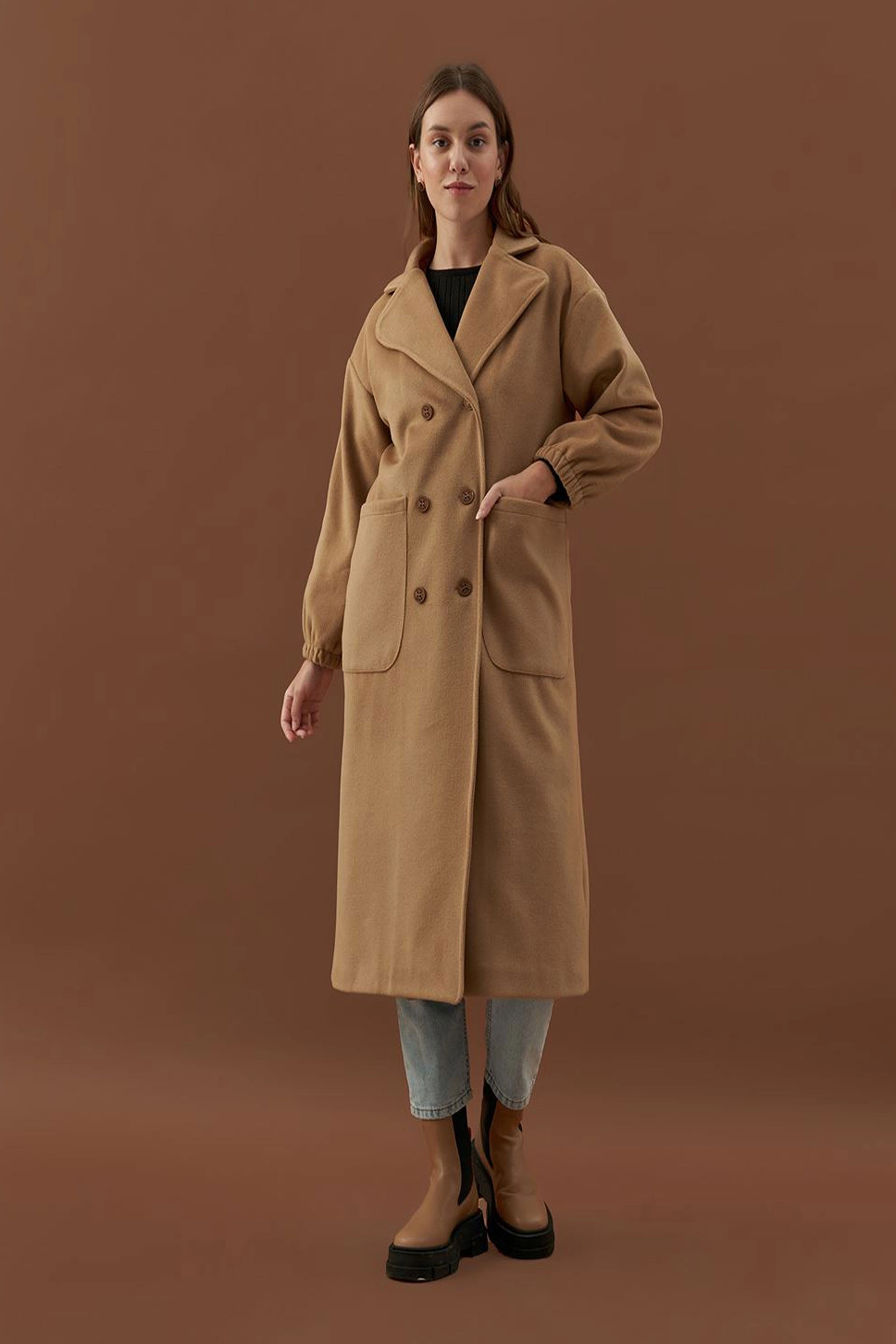 Qanu Vega Kaban Camel