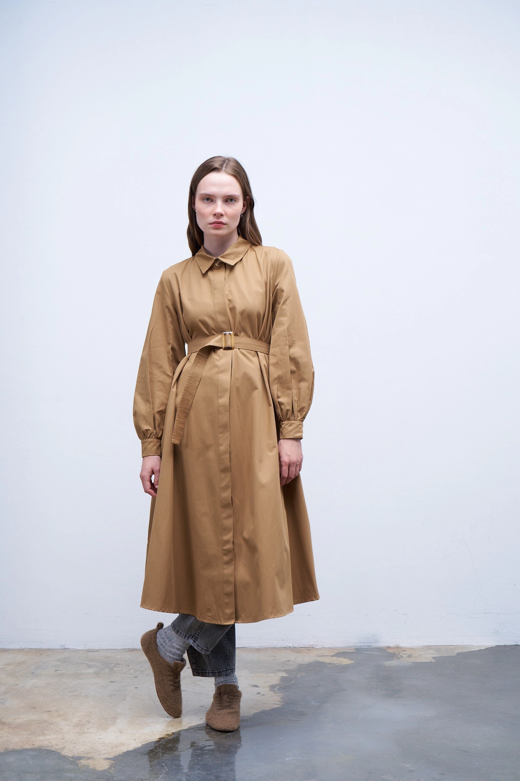 Qanu Volanlı Trençkot Camel 