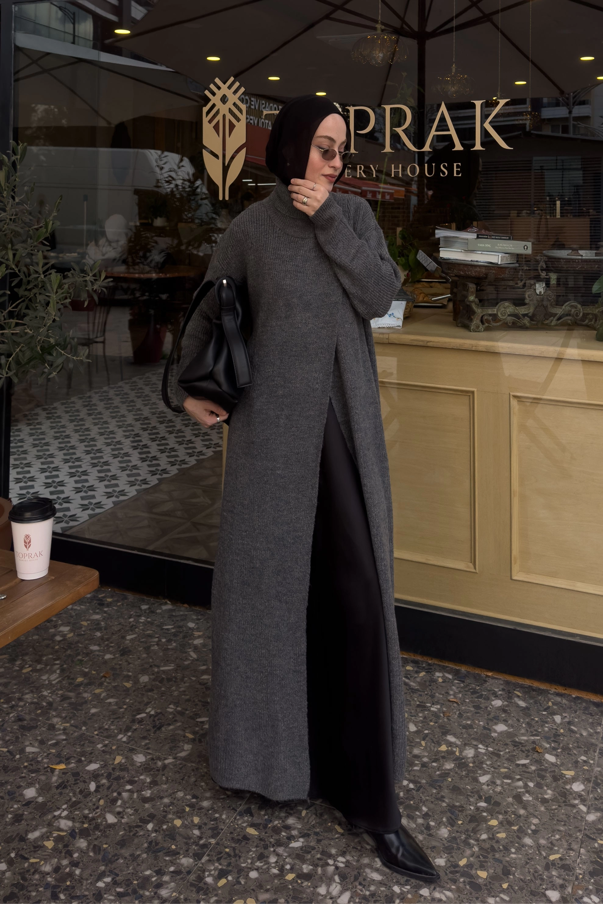 Qanu Yırtmaçlı Triko Tunik Gri - Tesettür Giyim