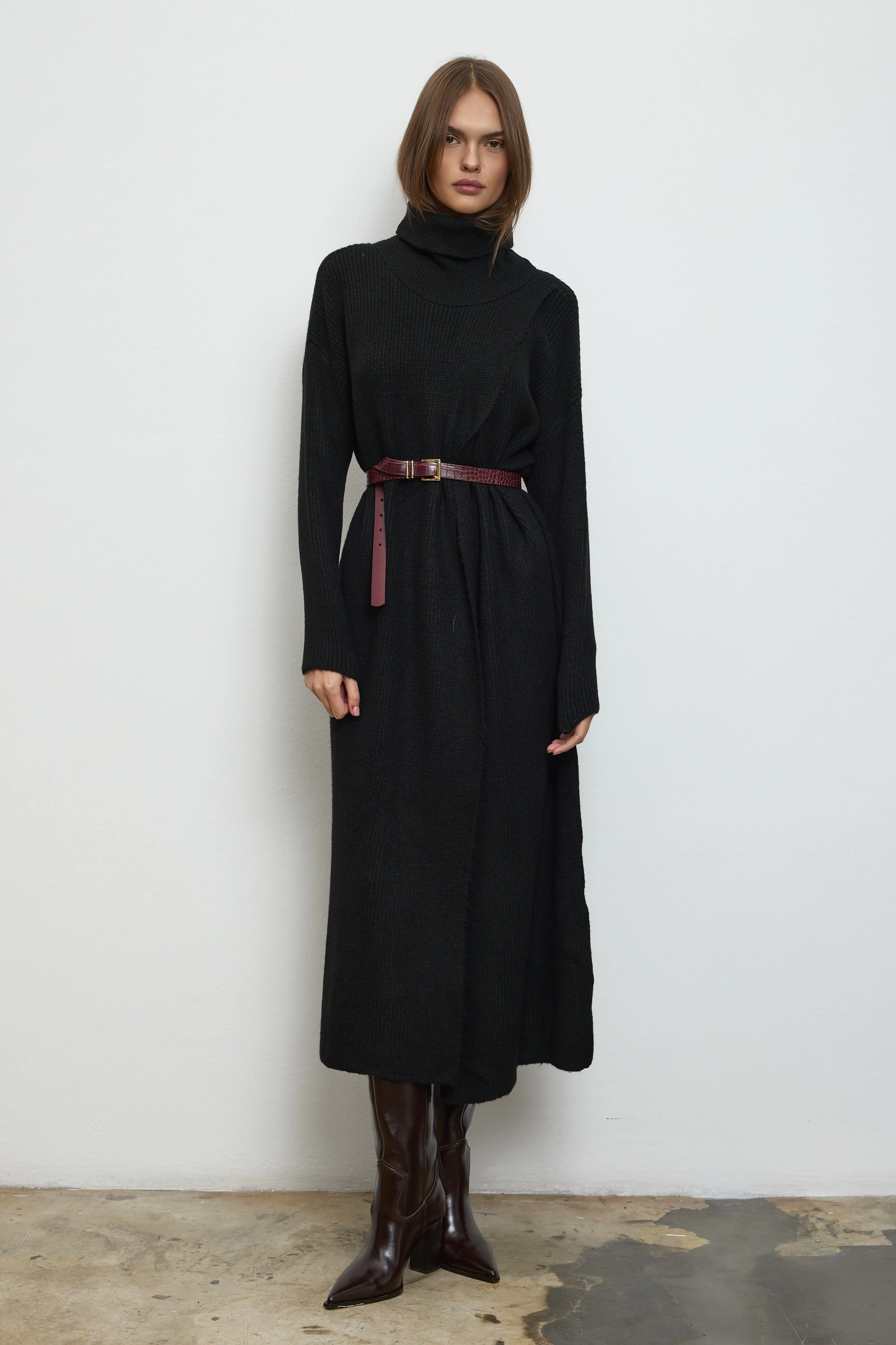 Qanu Yırtmaçlı Triko Tunik Siyah